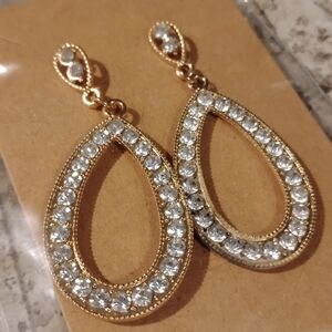 Elegant Gold and Silver Teardrop Earrings NEW